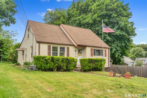 19 Lakeview Street Meriden CT 06451