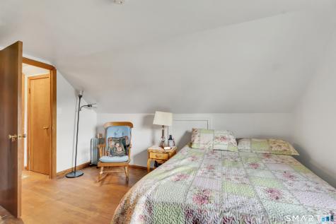 19 Lakeview Street Meriden CT 06451