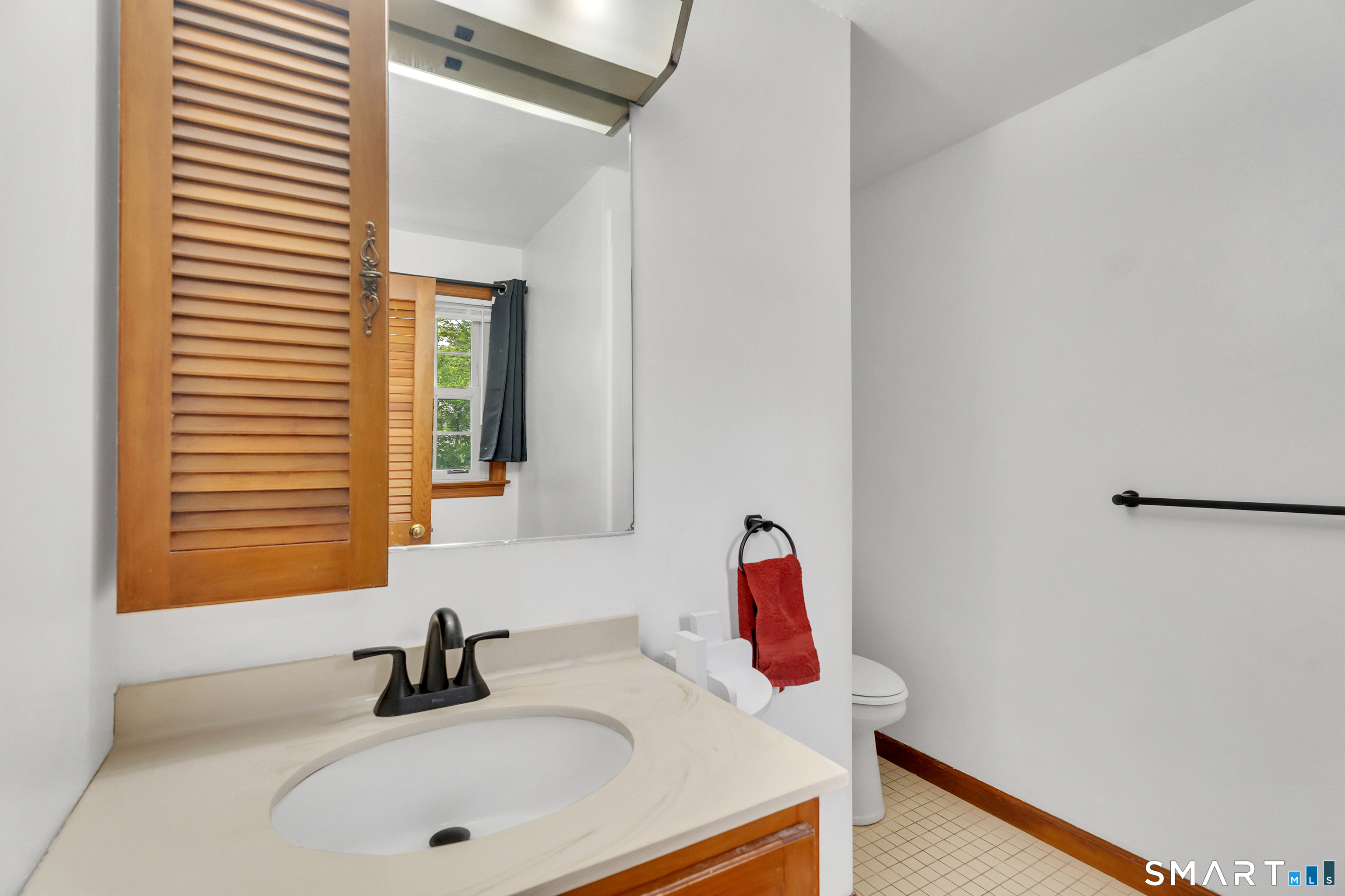 19 Lakeview Street Meriden CT 06451