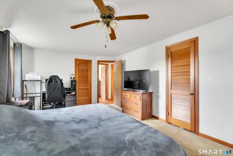 19 Lakeview Street Meriden CT 06451