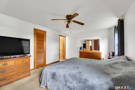 19 Lakeview Street Meriden CT 06451