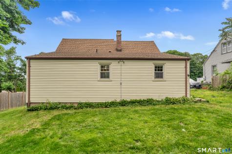 19 Lakeview Street Meriden CT 06451