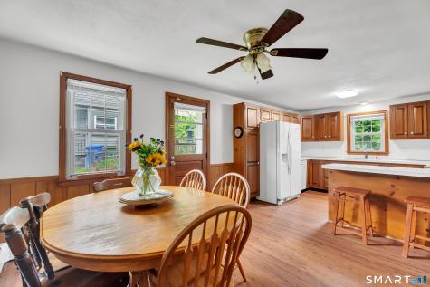 19 Lakeview Street Meriden CT 06451