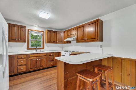 19 Lakeview Street Meriden CT 06451