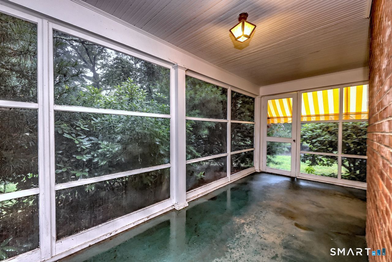 814 Grassy Hill Road Orange CT 06477