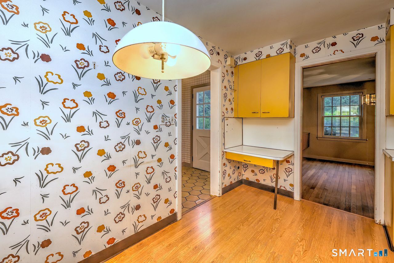 814 Grassy Hill Road Orange CT 06477