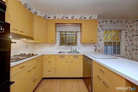814 Grassy Hill Road Orange CT 06477