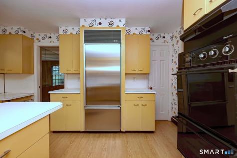 814 Grassy Hill Road Orange CT 06477