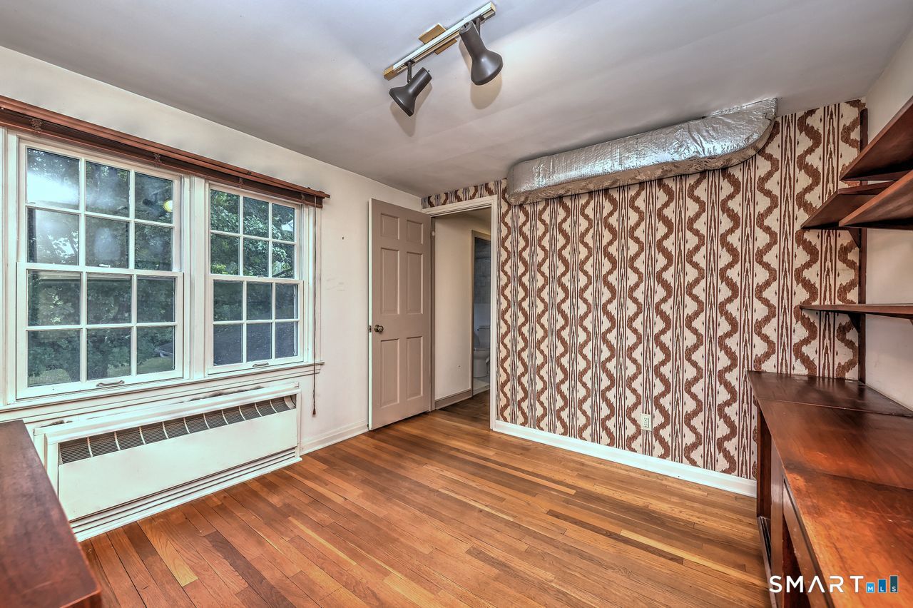 814 Grassy Hill Road Orange CT 06477