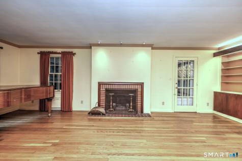 814 Grassy Hill Road Orange CT 06477