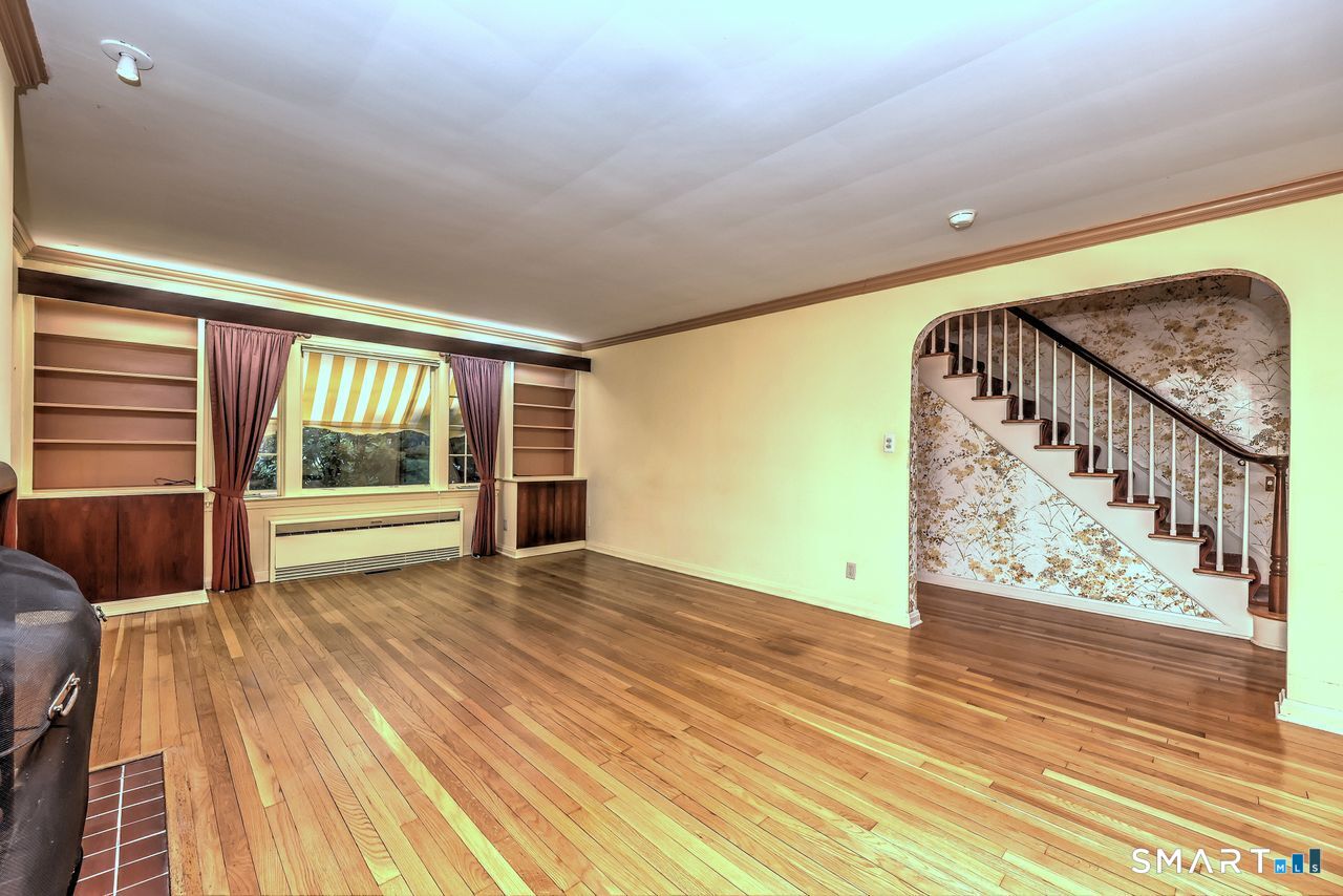 814 Grassy Hill Road Orange CT 06477