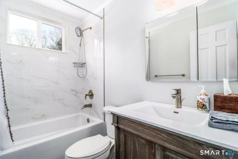 16A Pole Bridge Road Newtown CT 06482