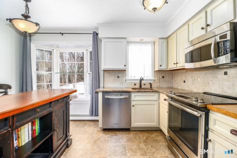 16A Pole Bridge Road Newtown CT 06482