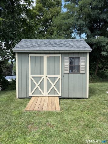 5 Sundeck Terrace Southington CT 06489