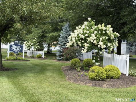 5 Sundeck Terrace Southington CT 06489