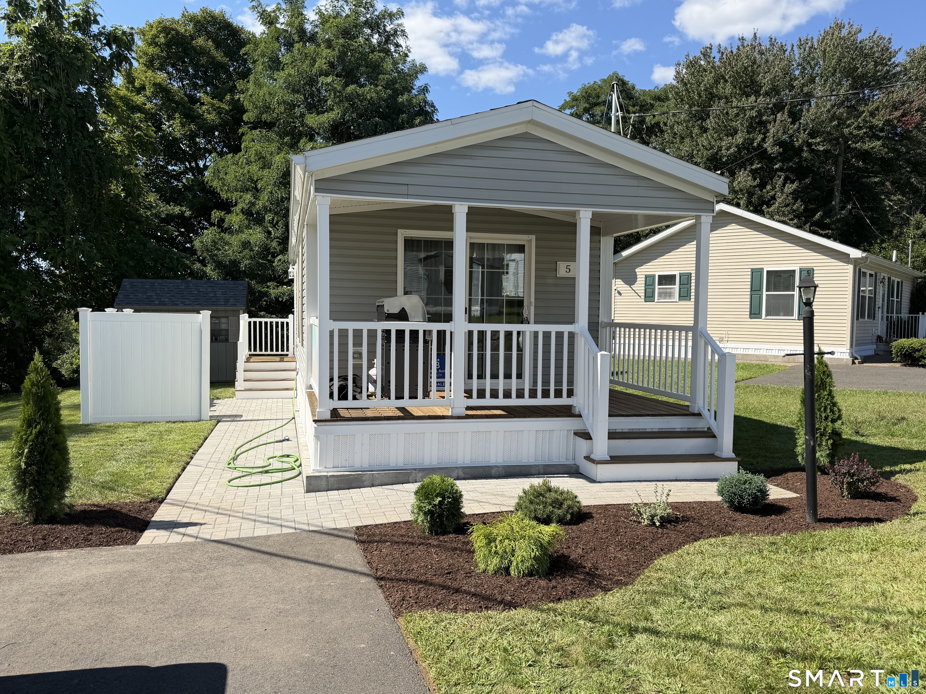 5 Sundeck Terrace Southington CT 06489