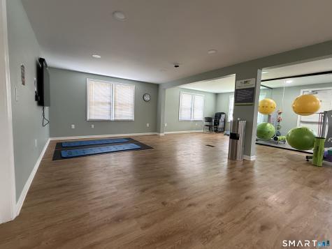 5 Sundeck Terrace Southington CT 06489