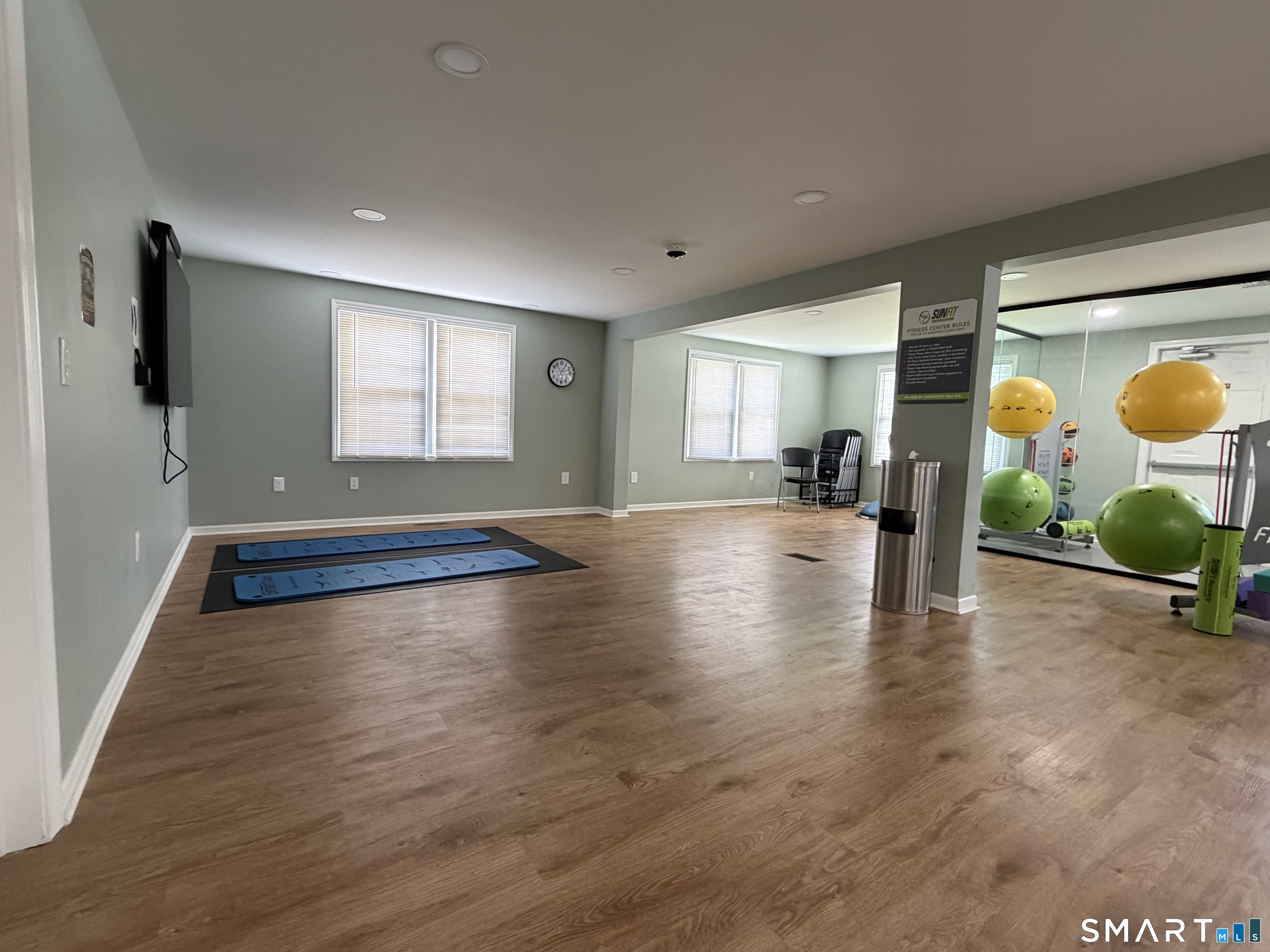 5 Sundeck Terrace Southington CT 06489