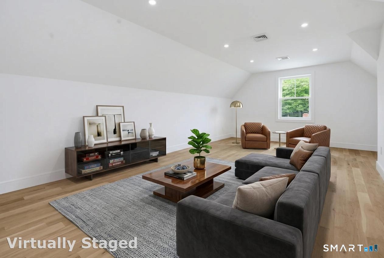 694 Jennings Road Fairfield CT 06824