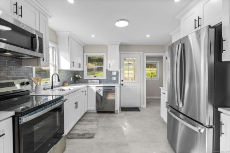 2 Leuvine Street Norwalk CT 06850