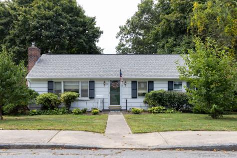 15 Prospect Street Deep River CT 06417