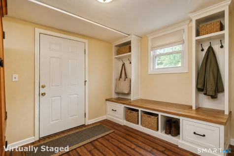 30 Lakeview Drive Milford CT 06460