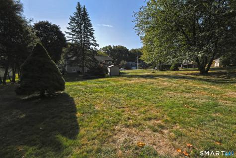 30 Lakeview Drive Milford CT 06460