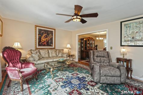 30 Lakeview Drive Milford CT 06460