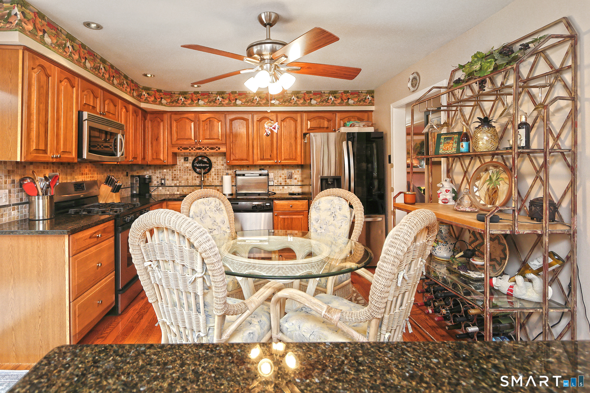 30 Lakeview Drive Milford CT 06460