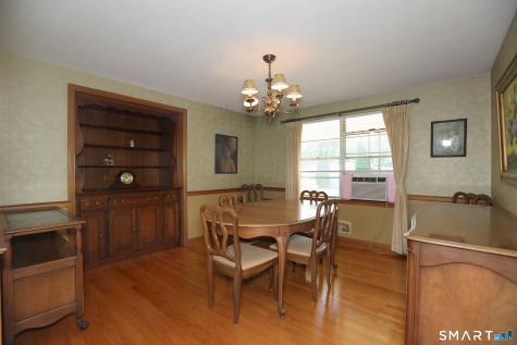 9 Westbrook Road Bloomfield CT 06002