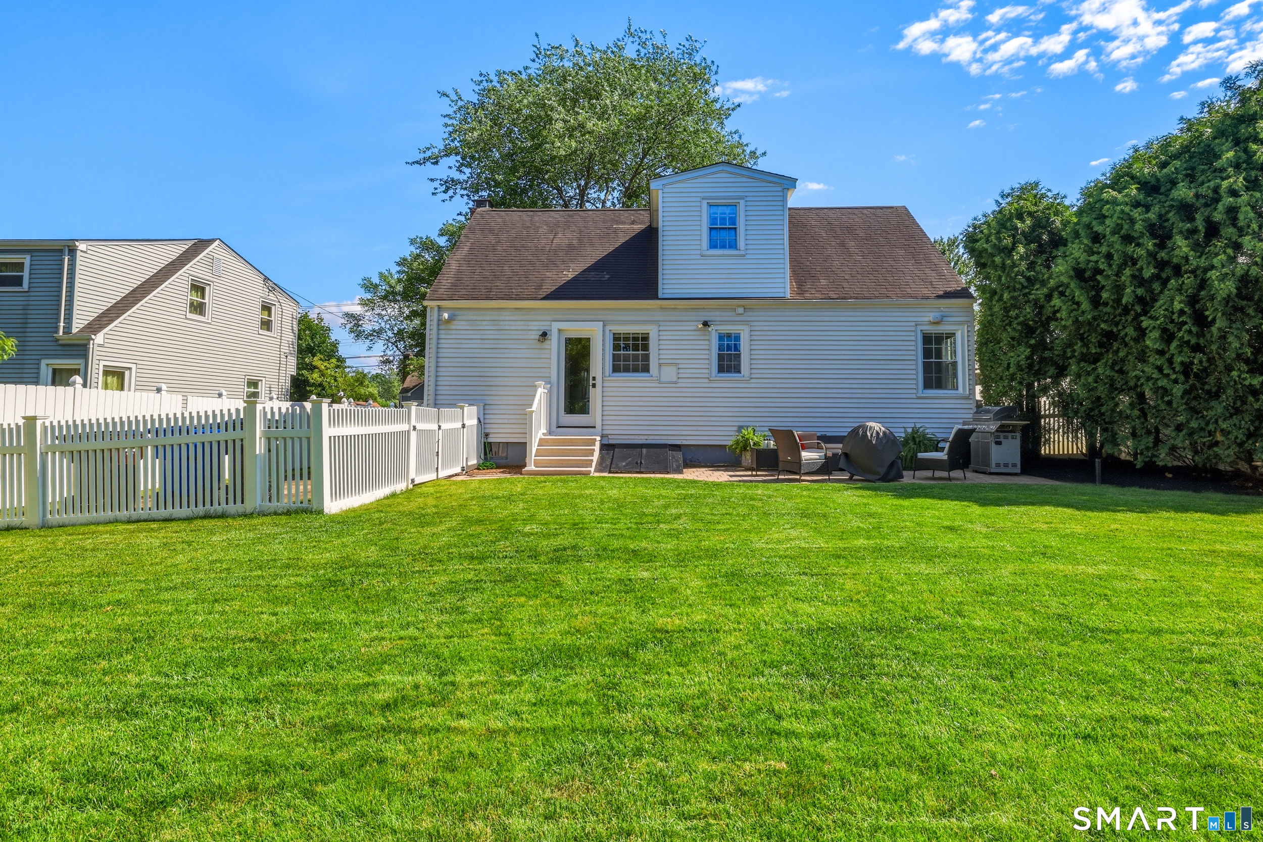 66 Sampson Street West Hartford CT 06110
