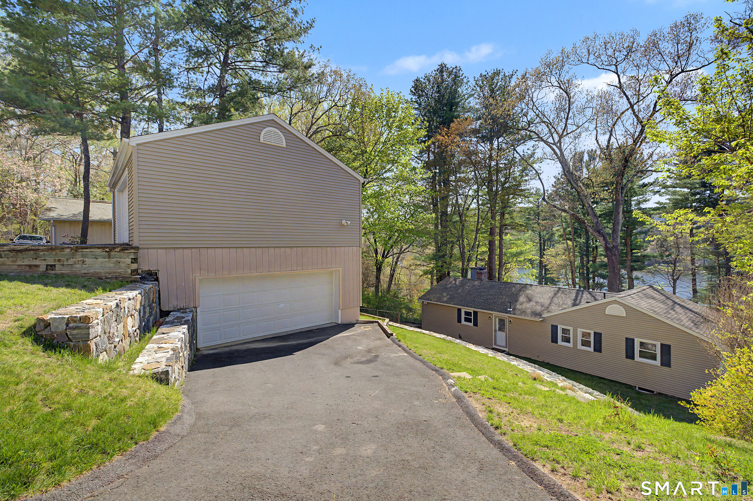 11 Candlewood Springs New Milford CT 06776