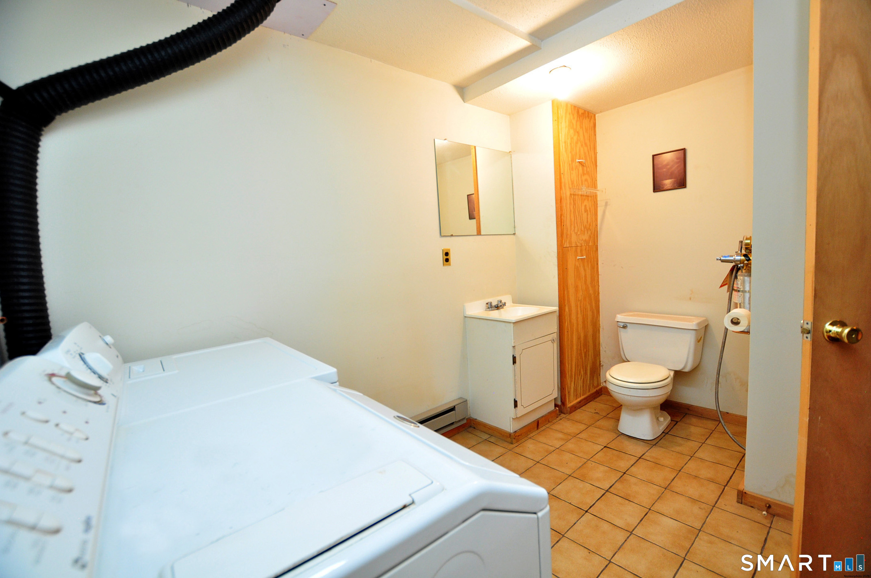 100 Wynding Brook Drive Rocky Hill CT 06067