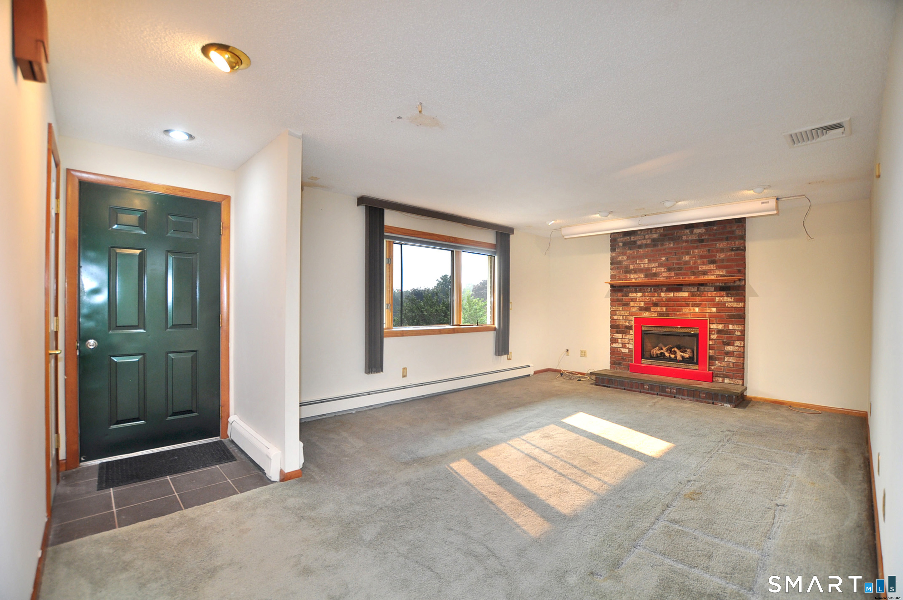 100 Wynding Brook Drive Rocky Hill CT 06067