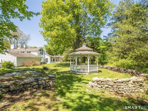 1090 Ridgefield Road Wilton CT 06897