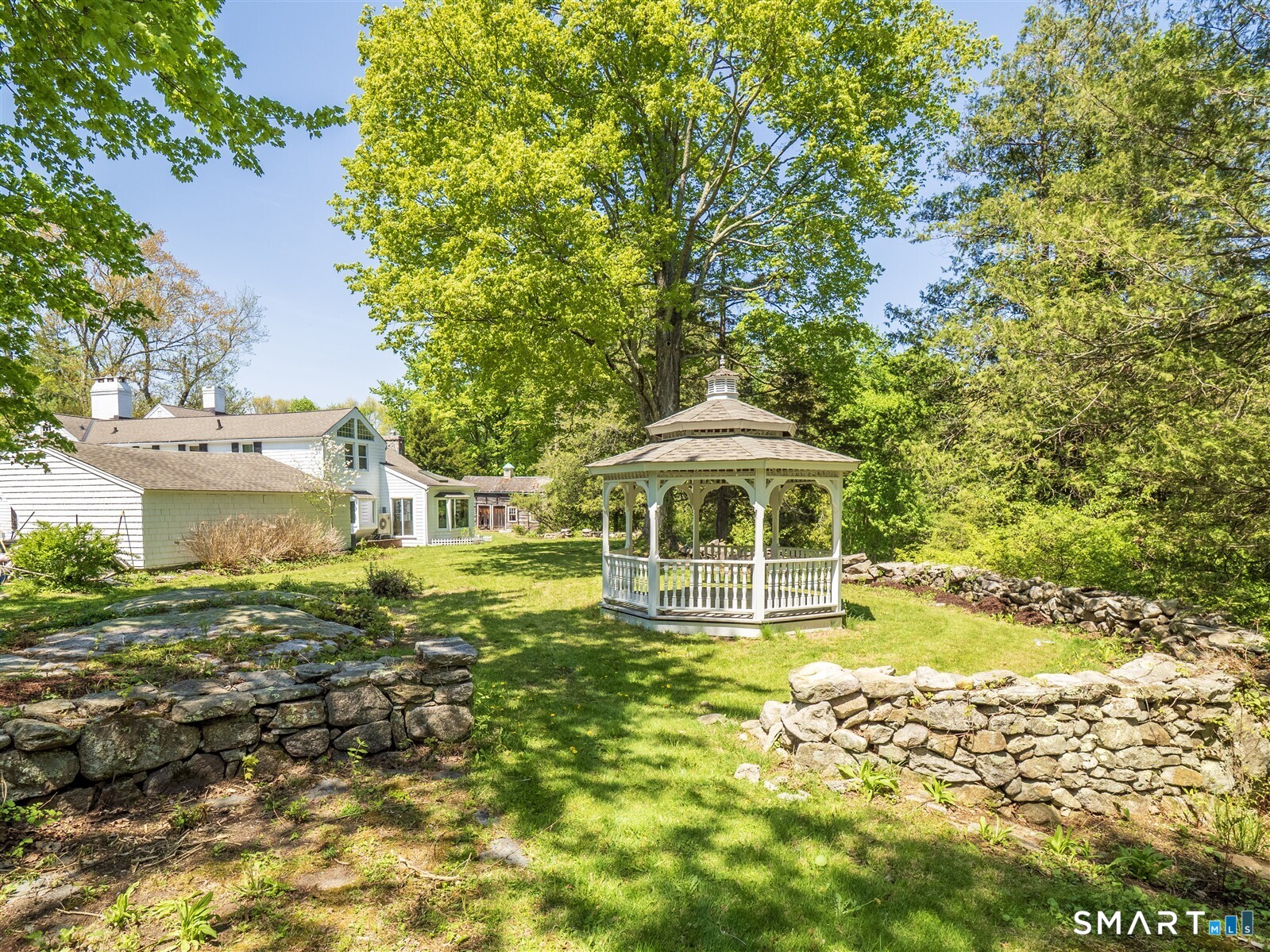 1090 Ridgefield Road Wilton CT 06897