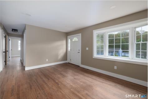 20 Longwood Drive Naugatuck CT 06770