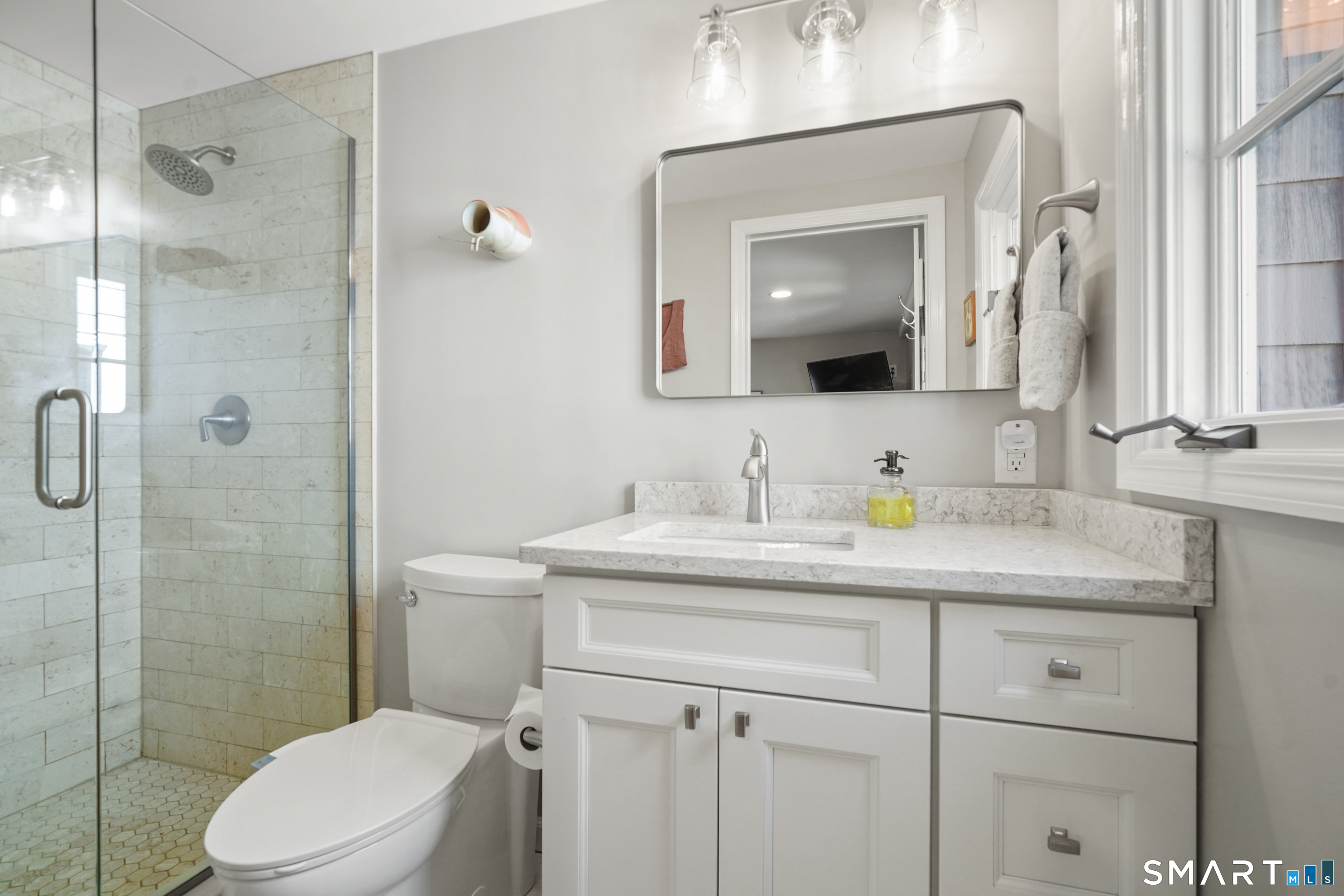 82 Simpaug Turnpike Redding CT 06896