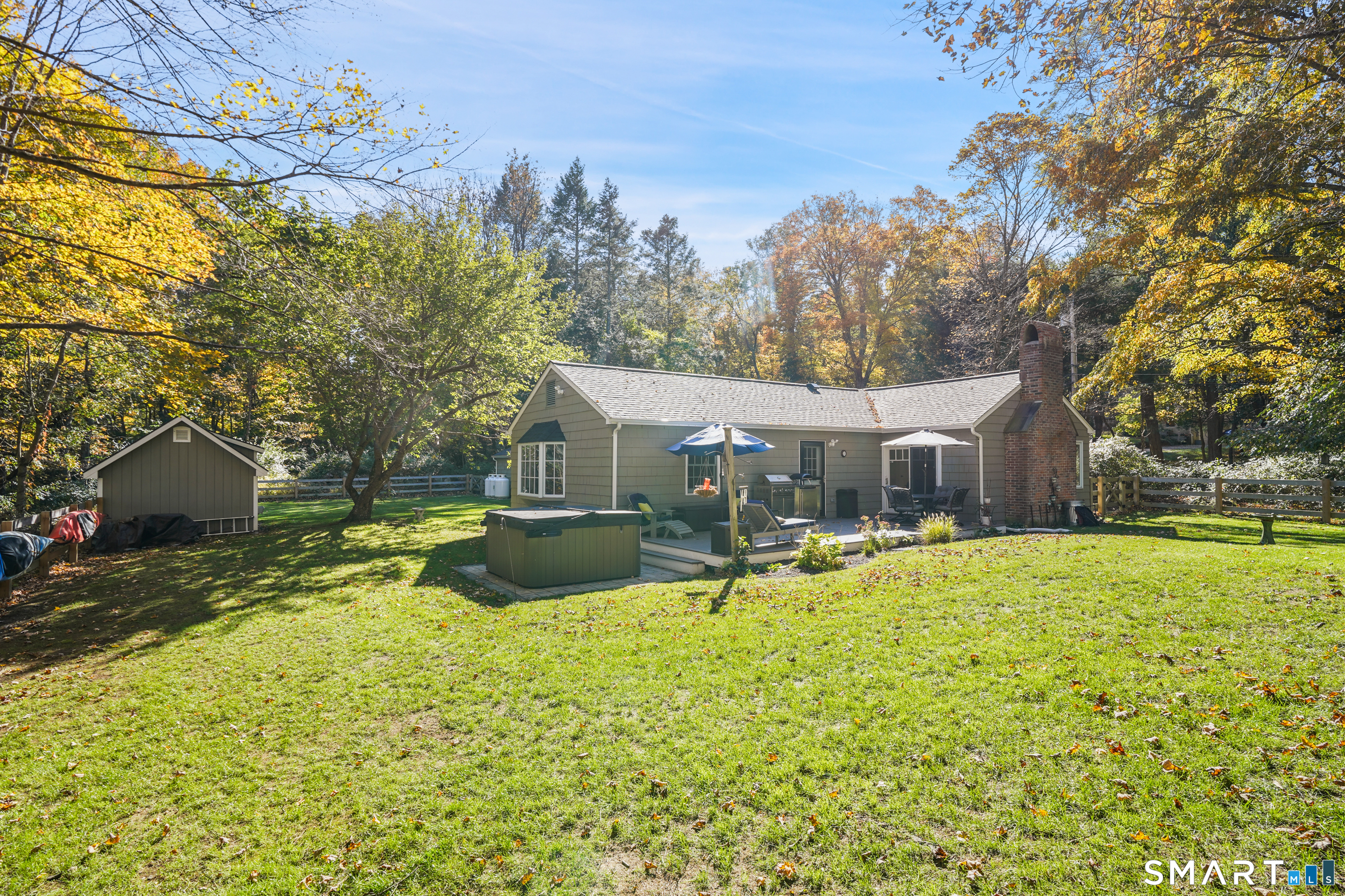 82 Simpaug Turnpike Redding CT 06896