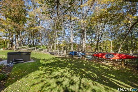 82 Simpaug Turnpike Redding CT 06896