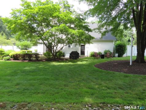 88 Dundee Drive Cheshire CT 06410