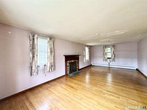 223 Spring Street Windsor Locks CT 06096
