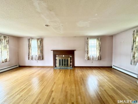 223 Spring Street Windsor Locks CT 06096