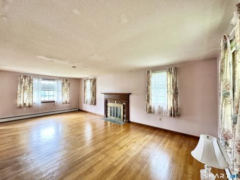 223 Spring Street Windsor Locks CT 06096