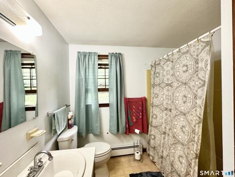 223 Spring Street Windsor Locks CT 06096