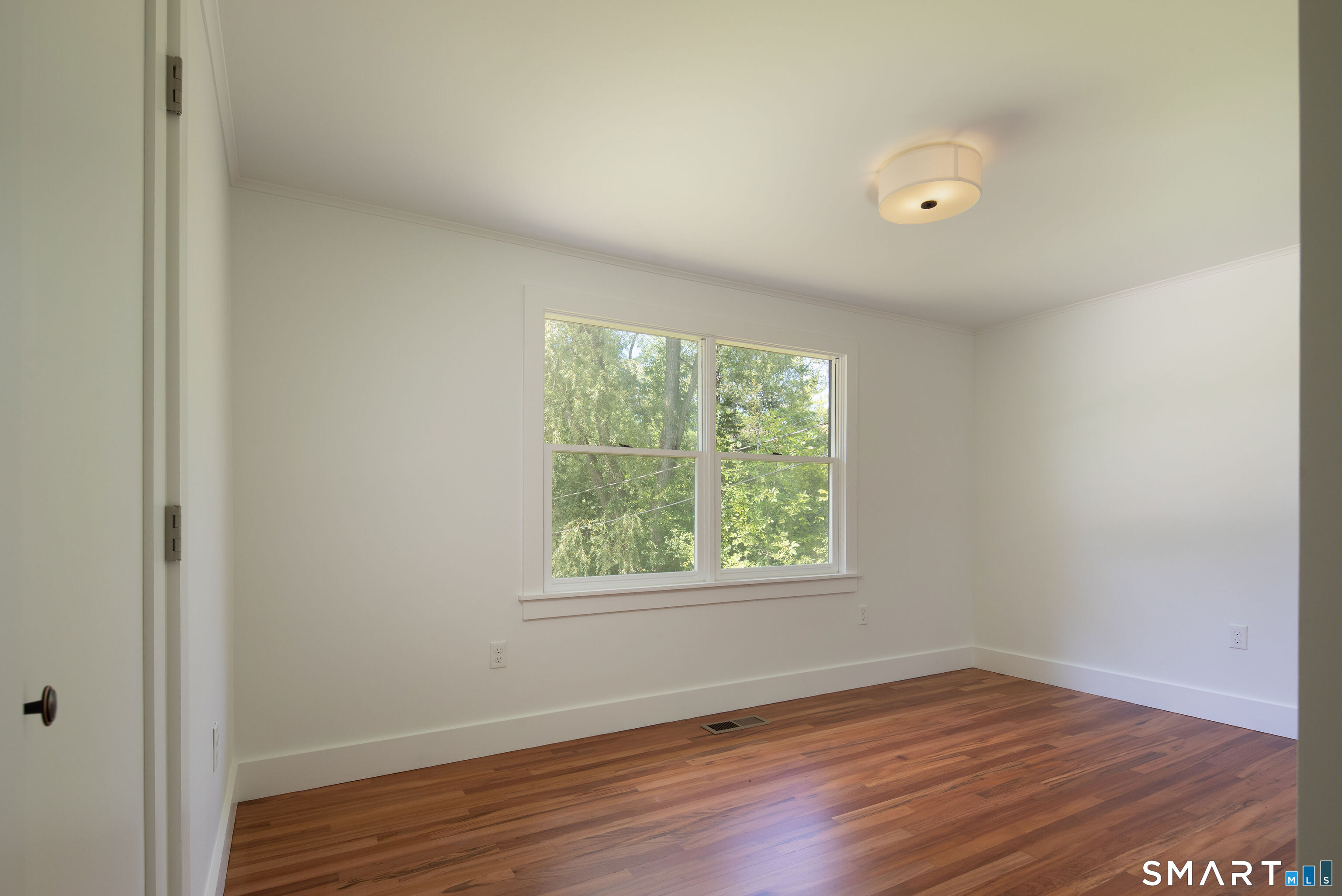 27 Robin Hill Lane Salisbury CT 06039