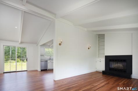 27 Robin Hill Lane Salisbury CT 06039