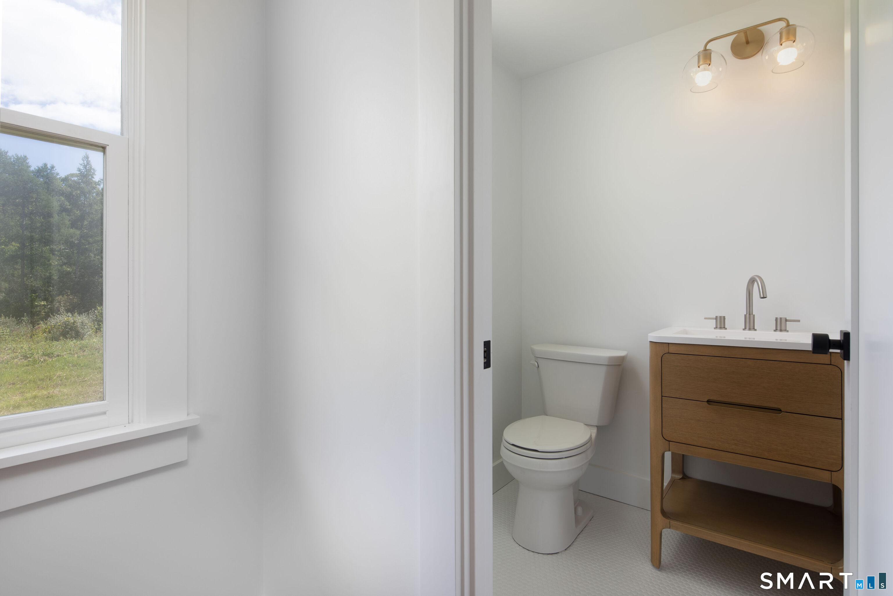 27 Robin Hill Lane Salisbury CT 06039