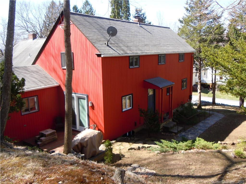 40 Hotchkiss Avenue Thomaston CT 06787