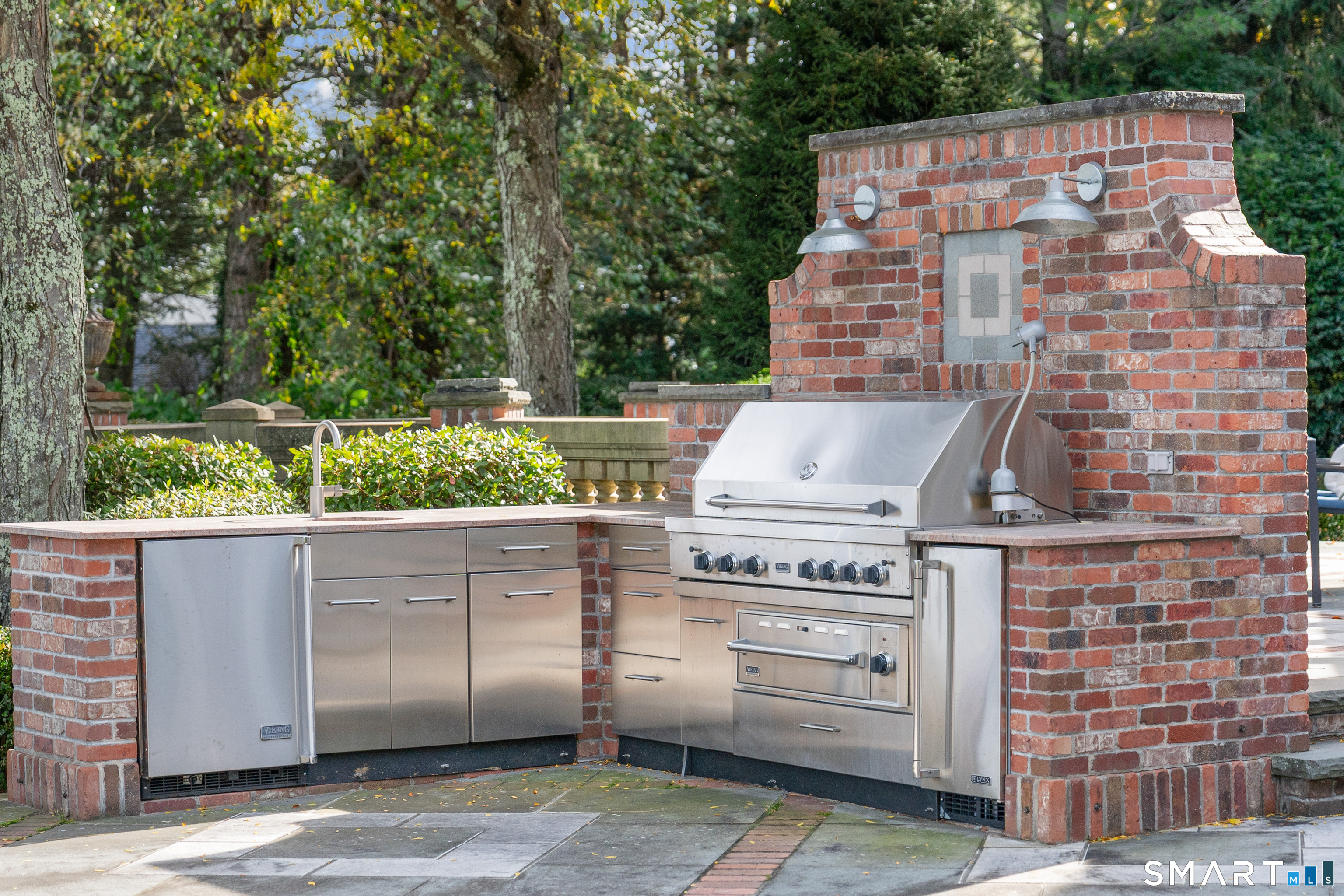 39 Keelers Ridge Road Wilton CT 06897